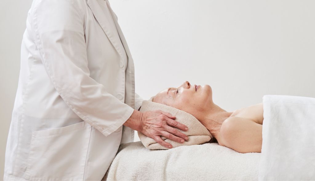 Holistic-Face-Body-Treatments-nav